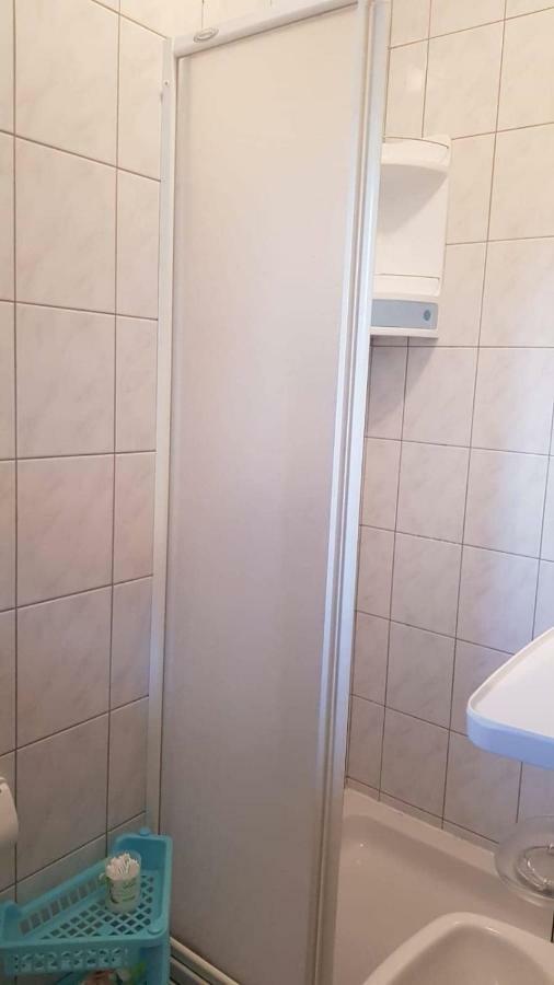 Apartment Luna Tribunj Трибунь Екстер'єр фото