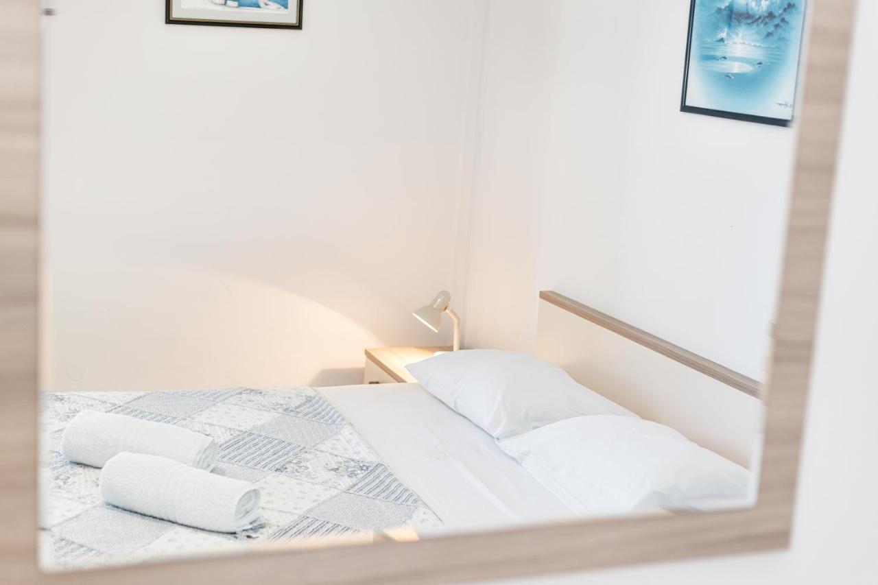 Apartment Luna Tribunj Трибунь Екстер'єр фото